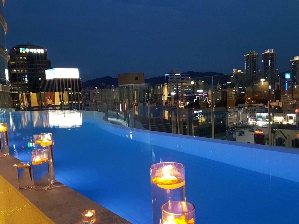 Novotel Ambassador Daegu Esterno foto